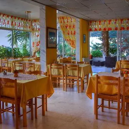 Sun Otel Astris