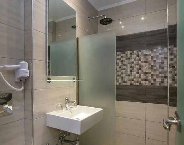 Sun 酒店 阿斯特里斯