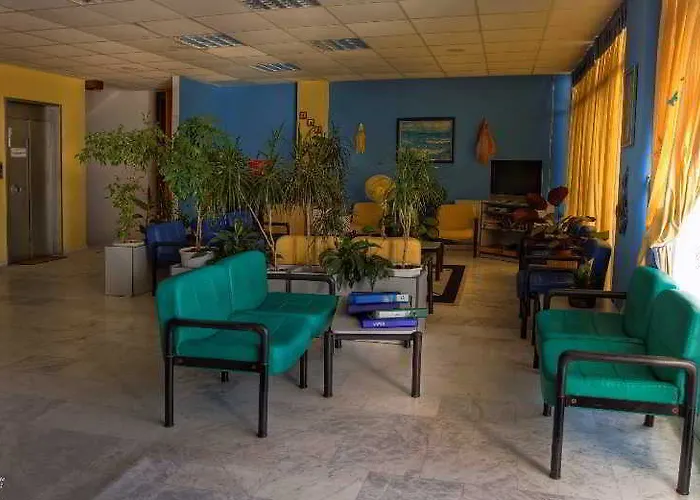 Sun 酒店 阿斯特里斯